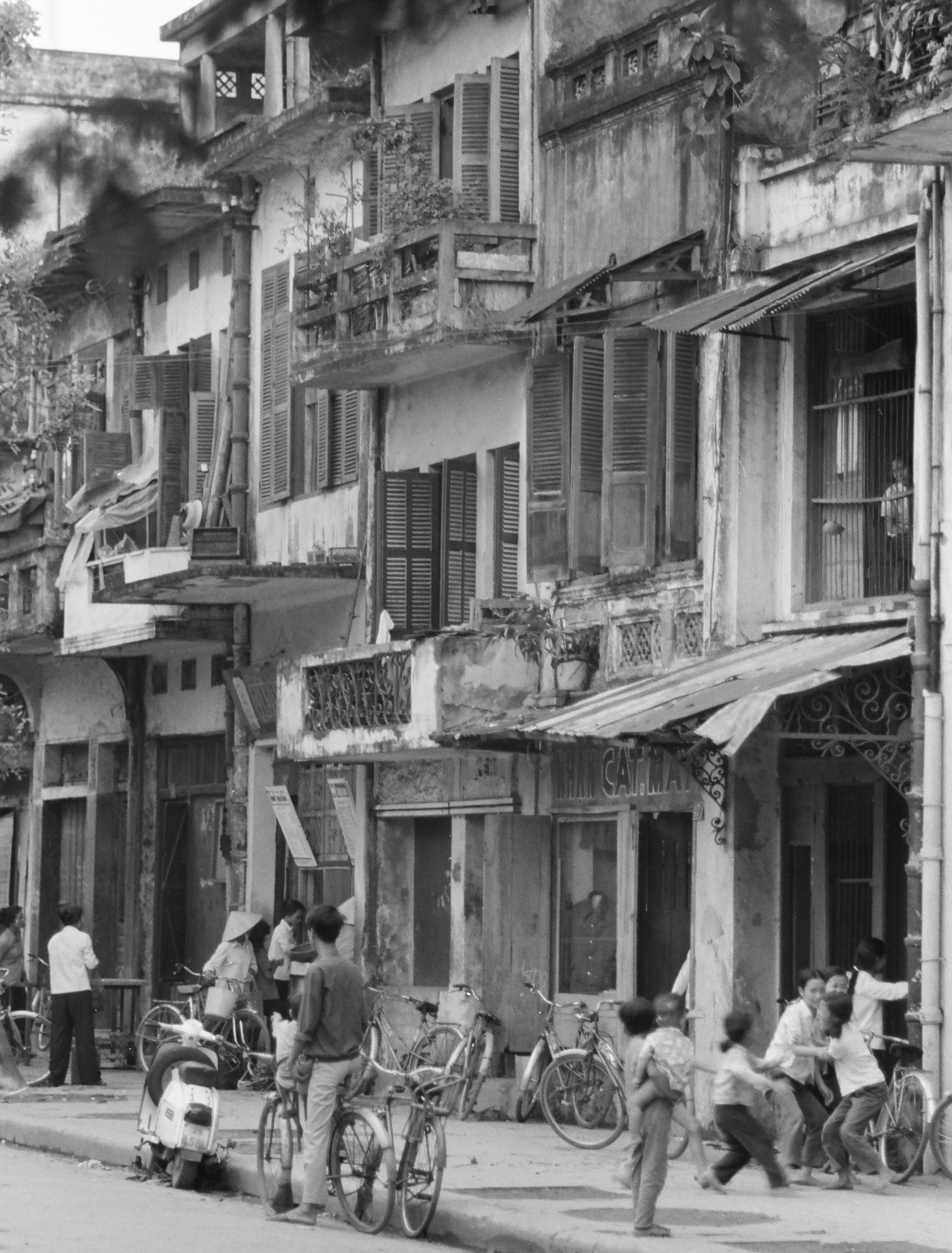Hà Nội tenement.